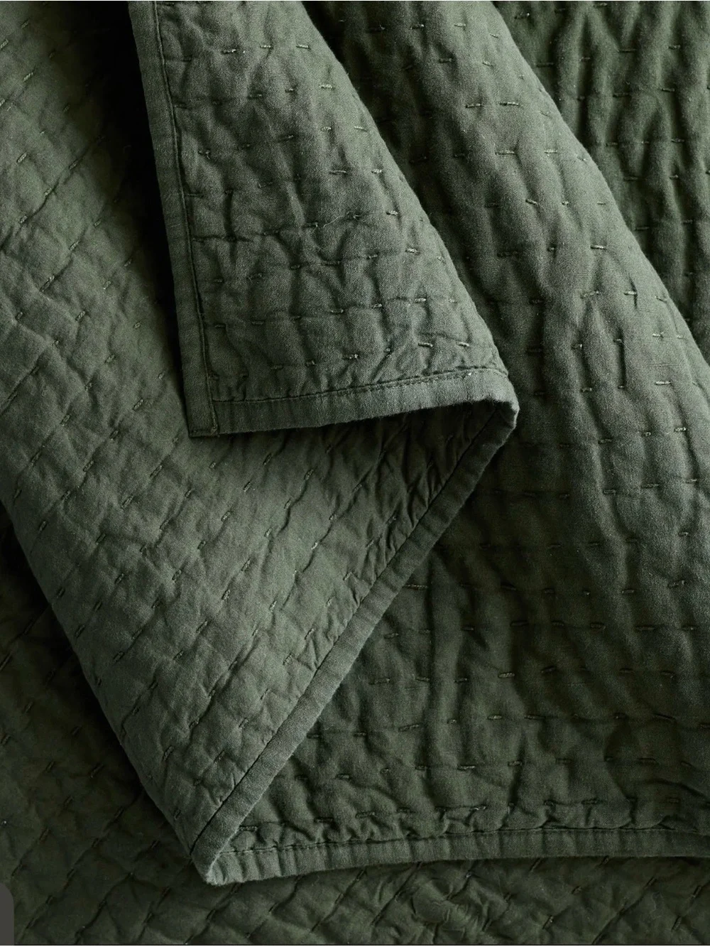 Quince European Linen and Cotton Stitch Quilt in Pine King 1364